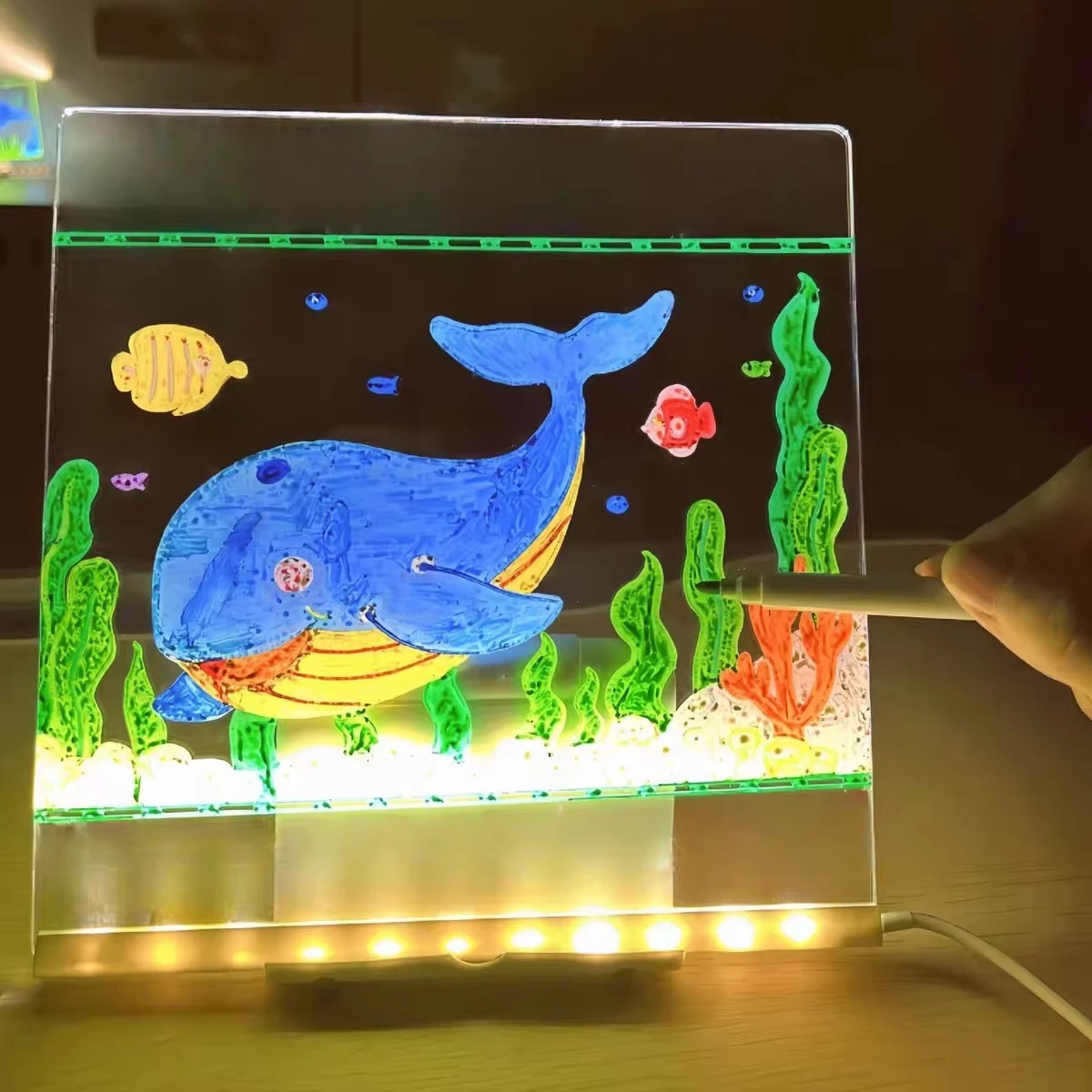 لوحة رسم للأطفال ماجيك جلو: جه - مراجعة Kids Toys Drawing وسعره