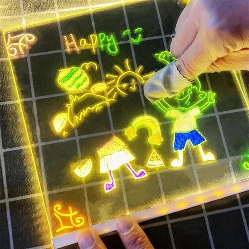 لوحة رسم للأطفال ماجيك جلو: جه - مراجعة Kids Toys Drawing وسعره